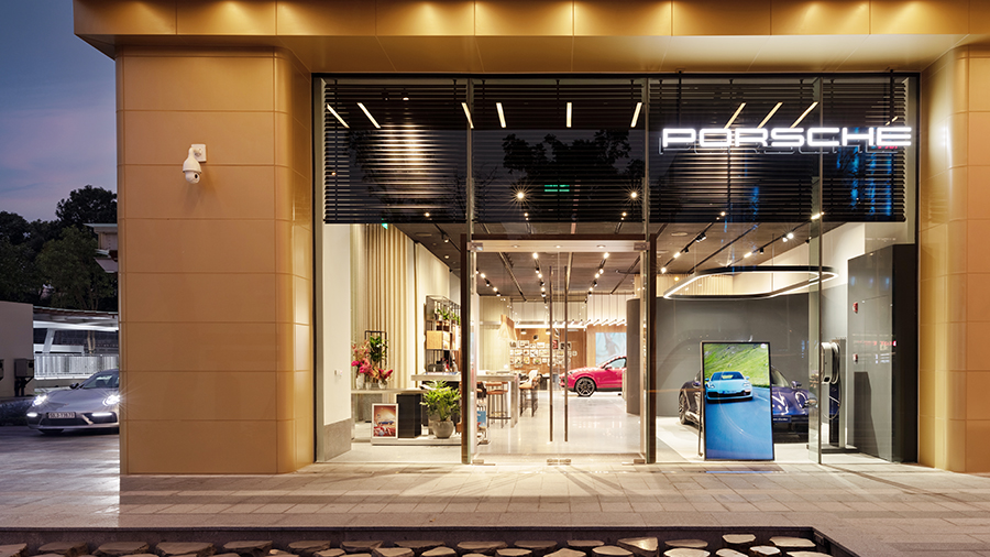 Hà Nội: Porsche Studio Hà Nội